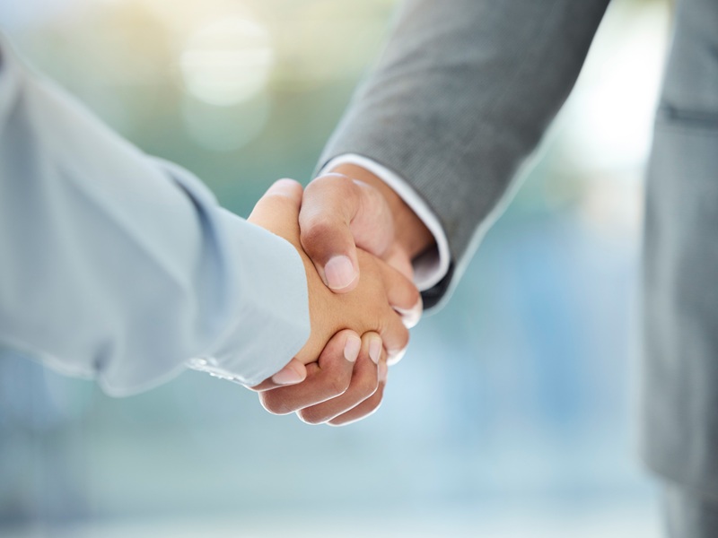 handshake, mergers and acquisitions, M&A, People Move
