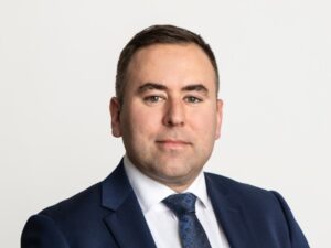 AIMCo draws from internal pool, promotes Justin Lord to CIO